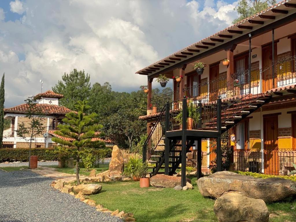Hotel Casa Cantabria Campestre Villa de Leyva Exterior foto